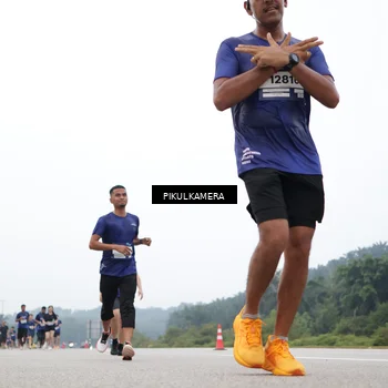 Runner Photo 7367294