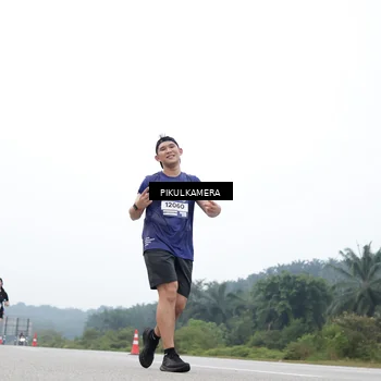 Runner Photo 7367374