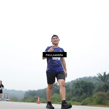 Runner Photo 7367379