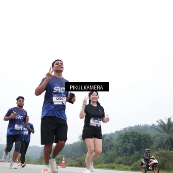 Runner Photo 7367424