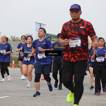 Runner Photo 7367476
