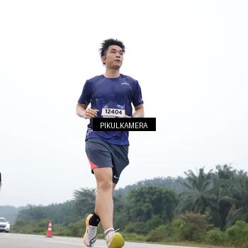 Runner Photo 7367601