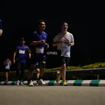 Runner Photo 7367603