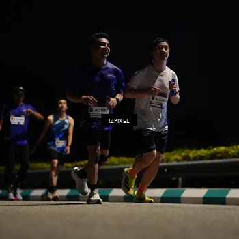 Runner Photo 7367653