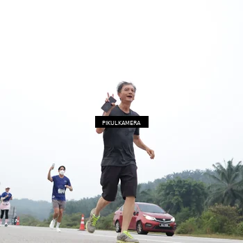 Runner Photo 7367660