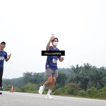 Runner Photo 7367672