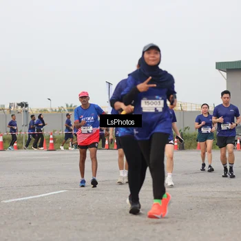 Runner Photo 7367707