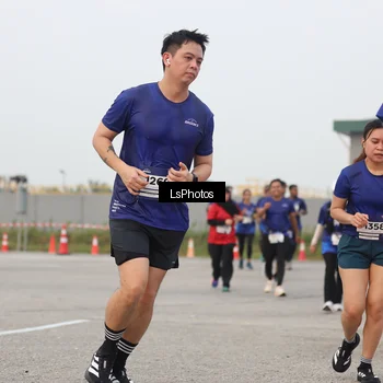 Runner Photo 7367737