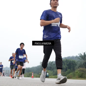 Runner Photo 7367761