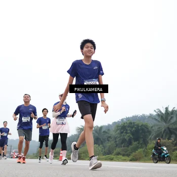 Runner Photo 7367783