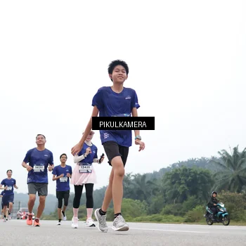 Runner Photo 7367787