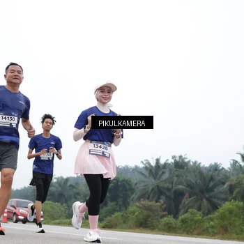 Runner Photo 7367807