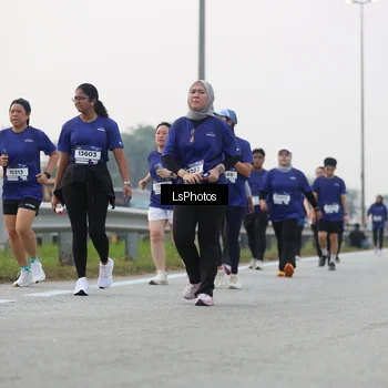 Runner Photo 7367835