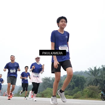 Runner Photo 7367836
