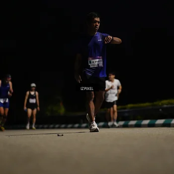 Runner Photo 7367844