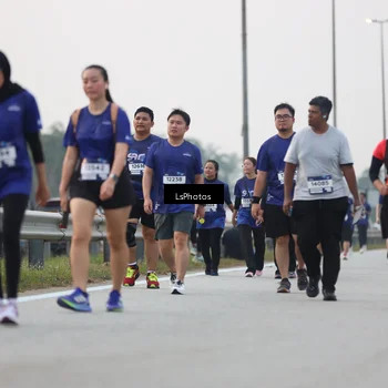 Runner Photo 7367941