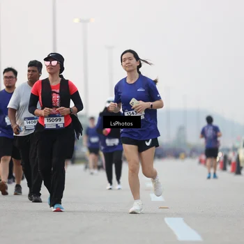 Runner Photo 7367945