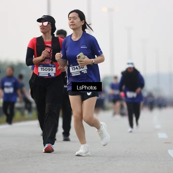 Runner Photo 7367954