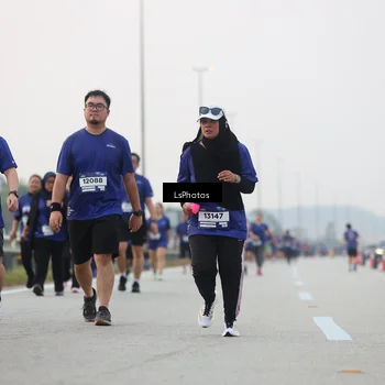 Runner Photo 7367975