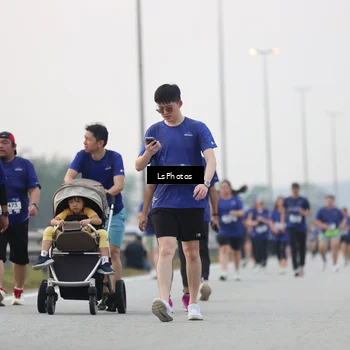 Runner Photo 7367996