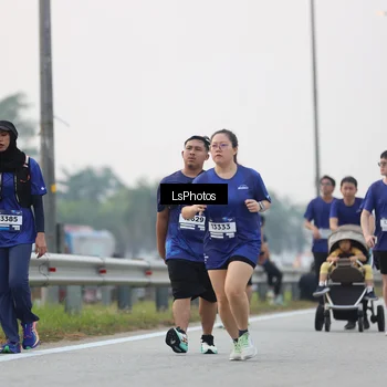 Runner Photo 7367998