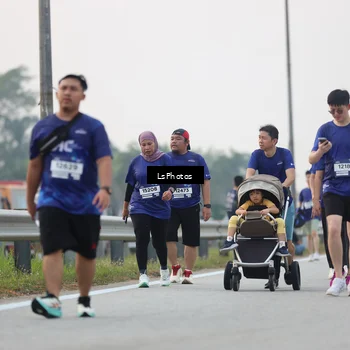 Runner Photo 7368000