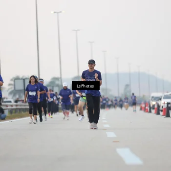 Runner Photo 7368015