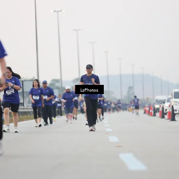 Runner Photo 7368017