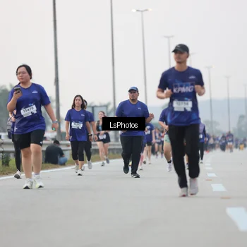 Runner Photo 7368026