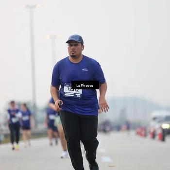 Runner Photo 7368041