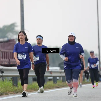 Runner Photo 7368061