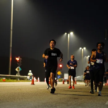 Runner Photo 7368076