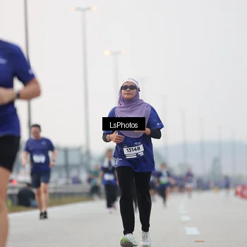 Runner Photo 7368085