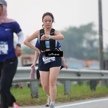 Runner Photo 7368100