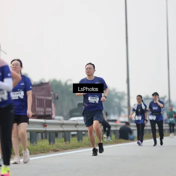 Runner Photo 7368128