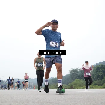 Runner Photo 7368134