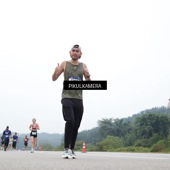Runner Photo 7368181
