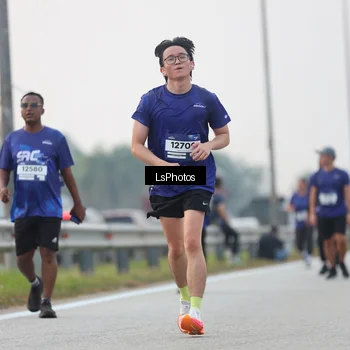 Runner Photo 7368192