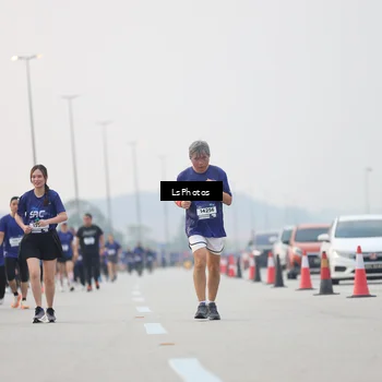 Runner Photo 7368210
