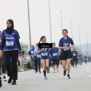 Runner Photo 7368223