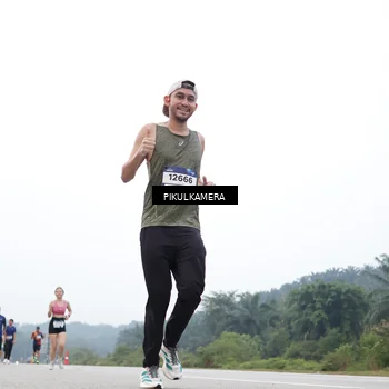 Runner Photo 7368225