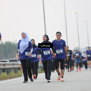 Runner Photo 7368240