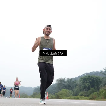 Runner Photo 7368268