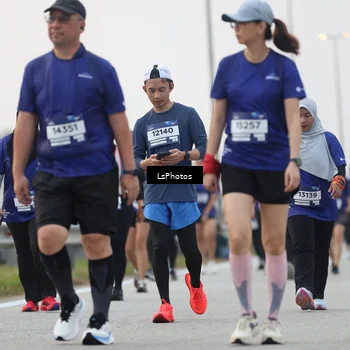 Runner Photo 7368298