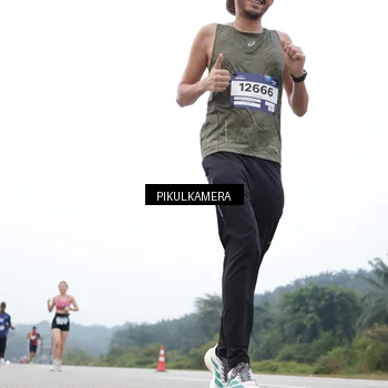Runner Photo 7368333