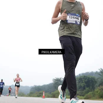 Runner Photo 7368355
