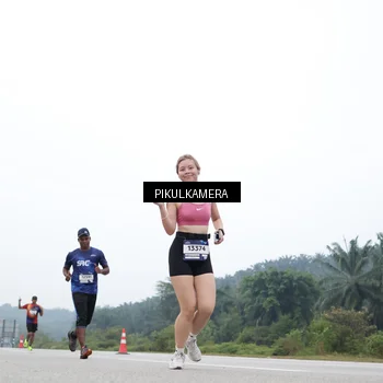 Runner Photo 7368361
