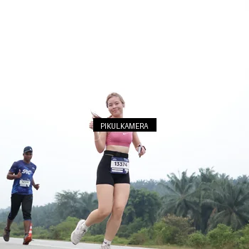 Runner Photo 7368373