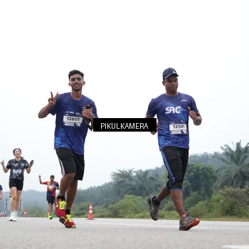 Runner Photo 7368437