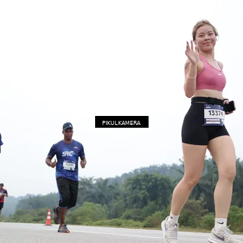 Runner Photo 7368444